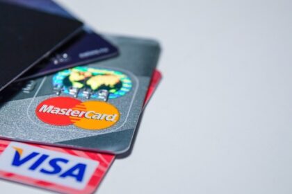 visa-and-mastercard-face-fresh-trouble-in-the-uk-as-tribunal-greenlights-merchant-lawsuits